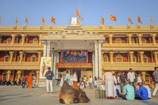 Hyderabad To Mantralayam