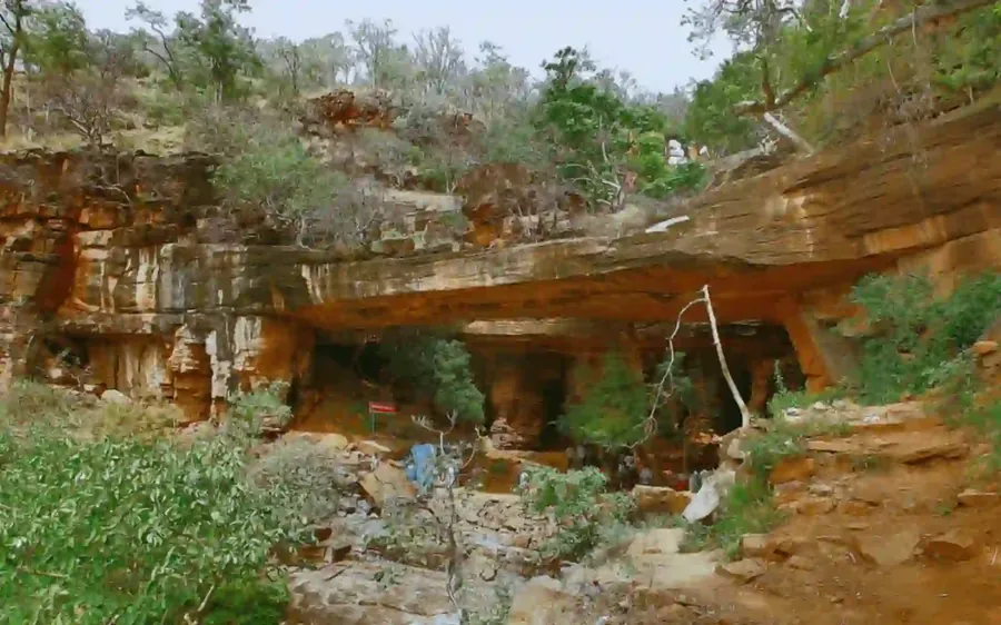 Akkamahadevi Caves